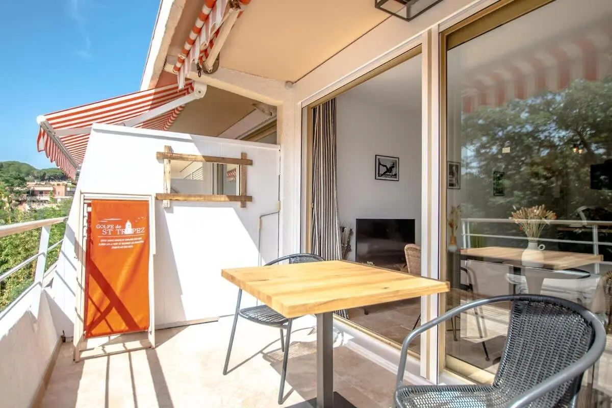 Studio Piscine Et Parking Saint-Tropez 0*,  France